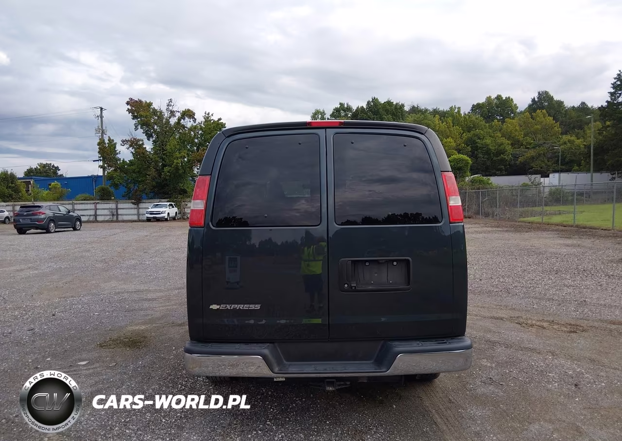 2017 Chevrolet Express 3500 Lt VIN:1GAZGPFF5H1274431 - 19