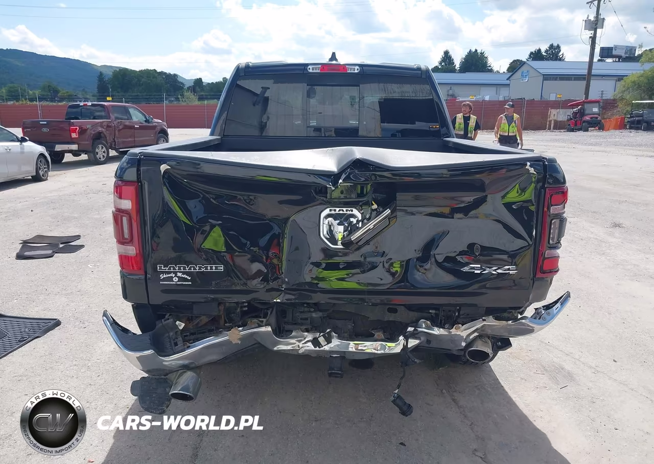 2022 Ram 1500 Laramie 4X4 5'7 Box VIN:1C6SRFJT3NN366126 - 17