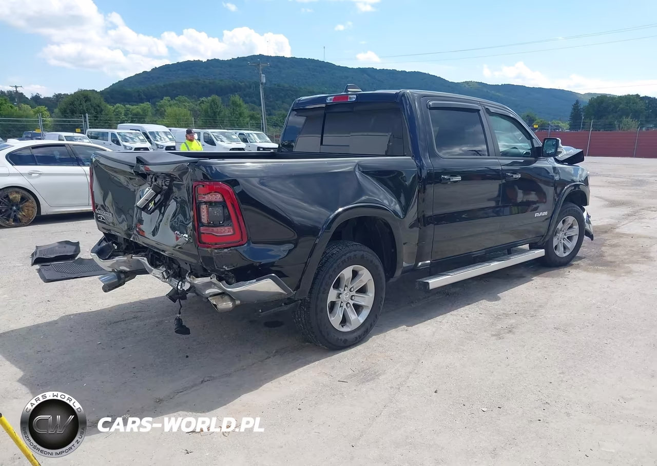 2022 Ram 1500 Laramie 4X4 5'7 Box VIN:1C6SRFJT3NN366126 - 4