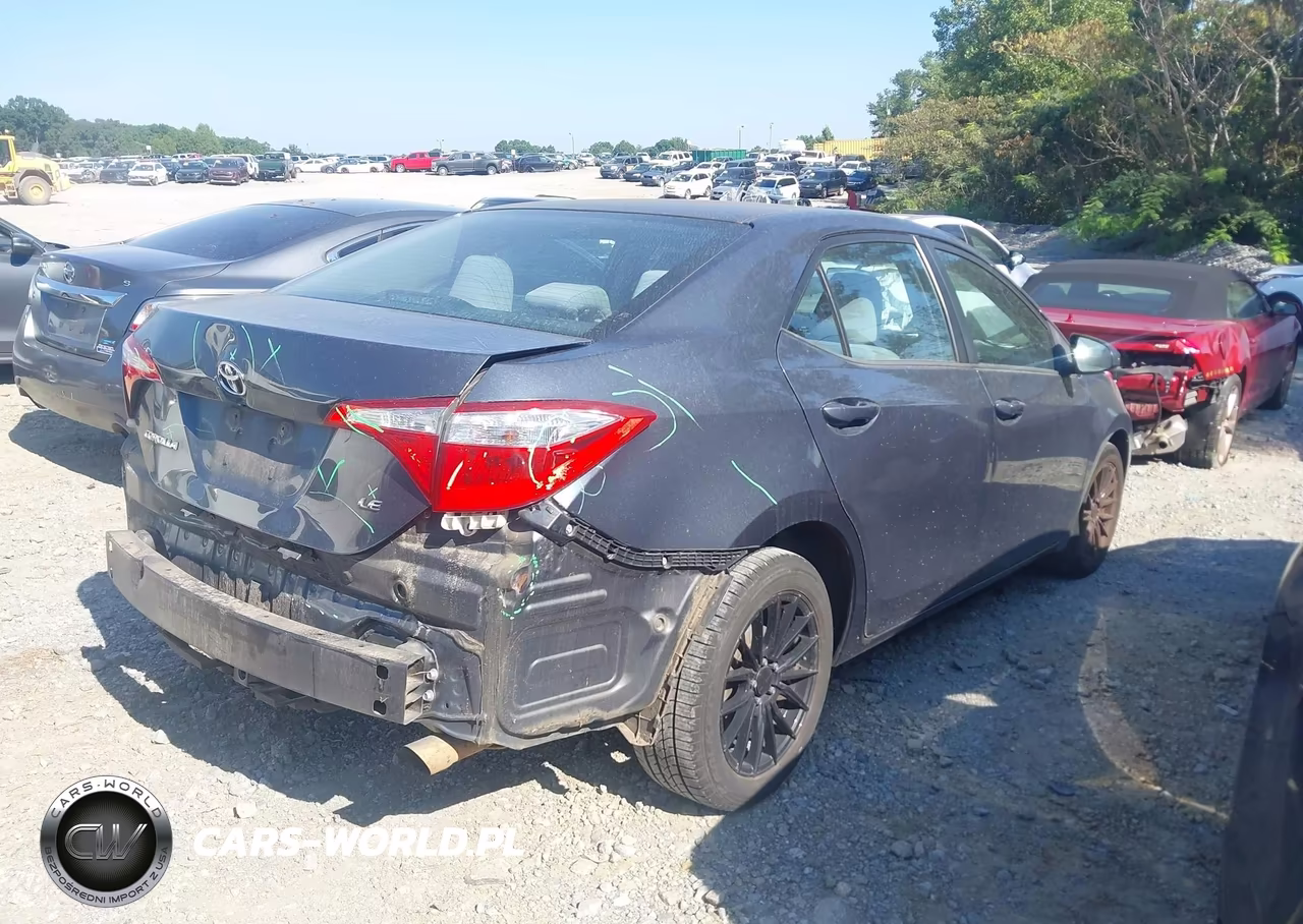 2015 Toyota Corolla Le VIN:2T1BURHEXFC379847 - 4