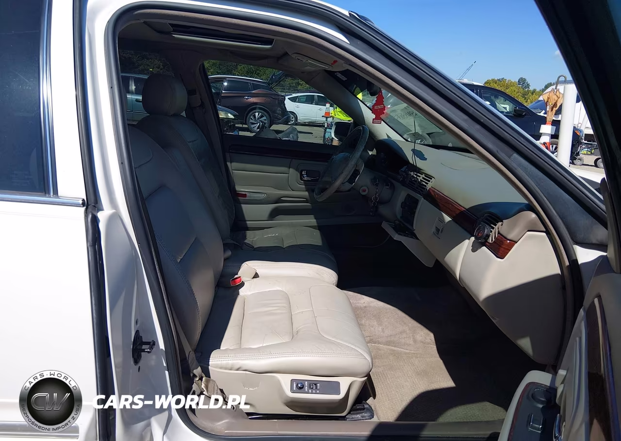 1998 Cadillac Deville Standard VIN:1G6KD54Y1WU752093 - 5
