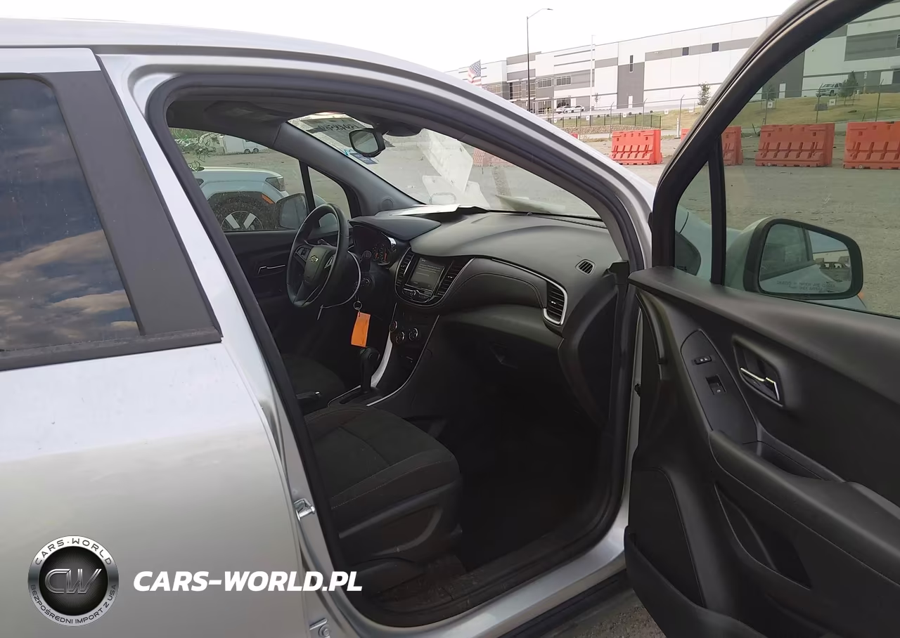 2021 Chevrolet Trax Fwd Ls VIN:KL7CJKSB9MB301989 - 5