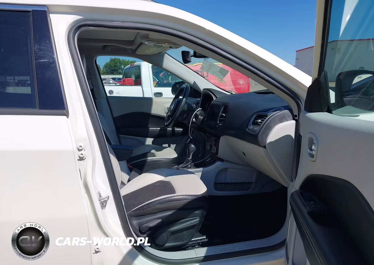 2018 Jeep Compass Sun And Wheel Fwd VIN:3C4NJCBB0JT487580 - 5
