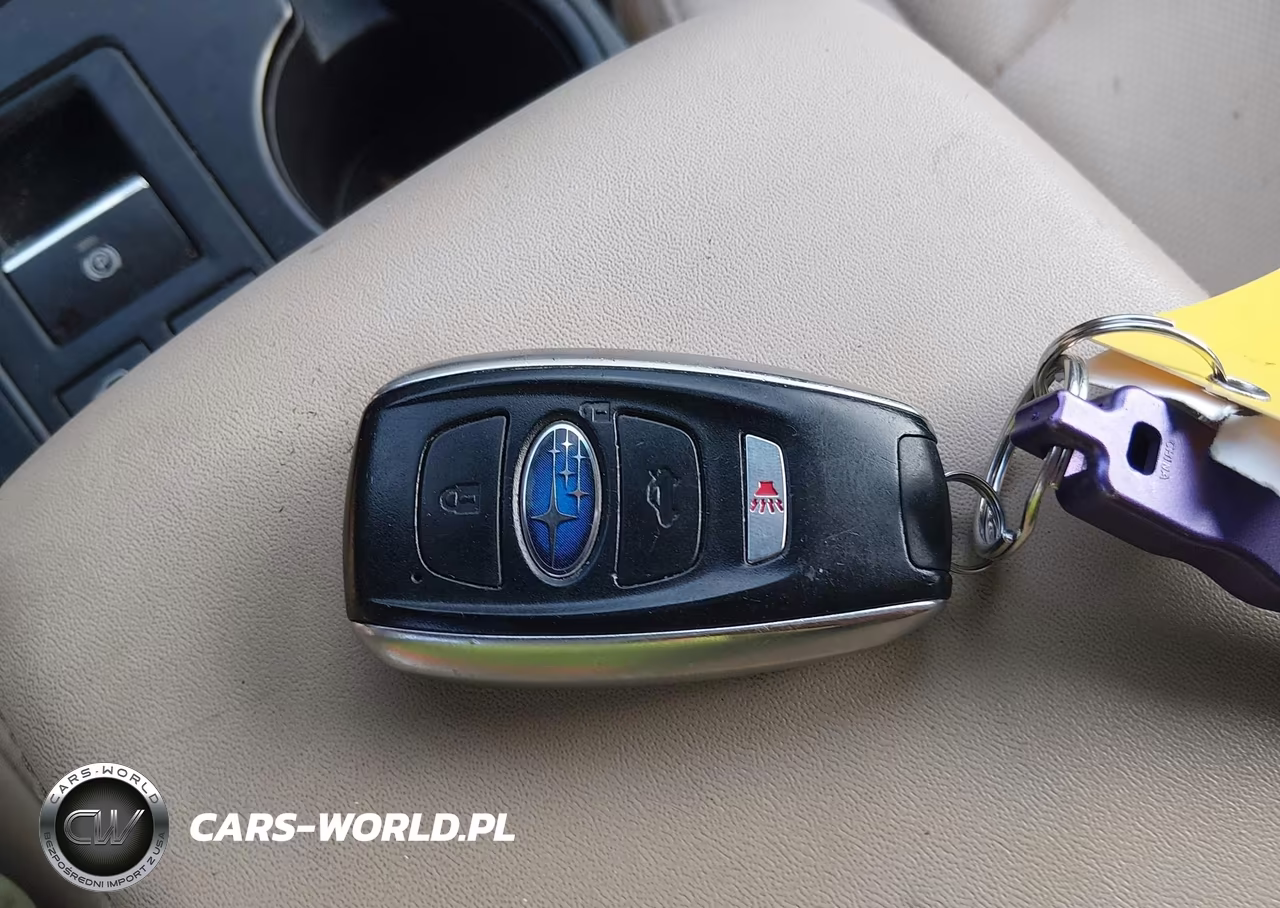 2017 Subaru Outback 2.5I Limited VIN:4S4BSANC5H3304412 - 11