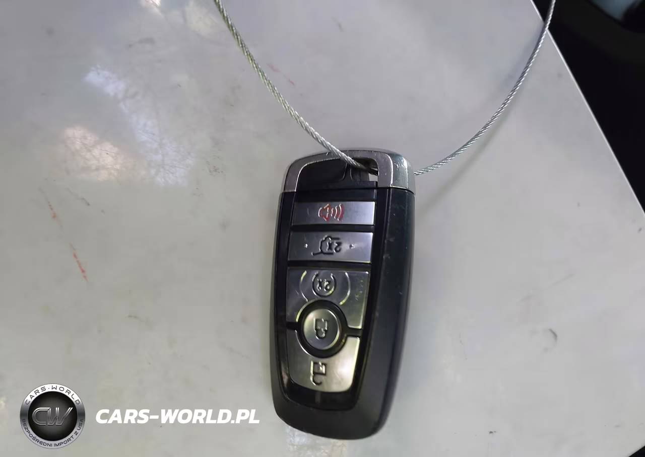 2020 Ford Edge Titanium VIN:2FMPK3K99LBA16072 - 11