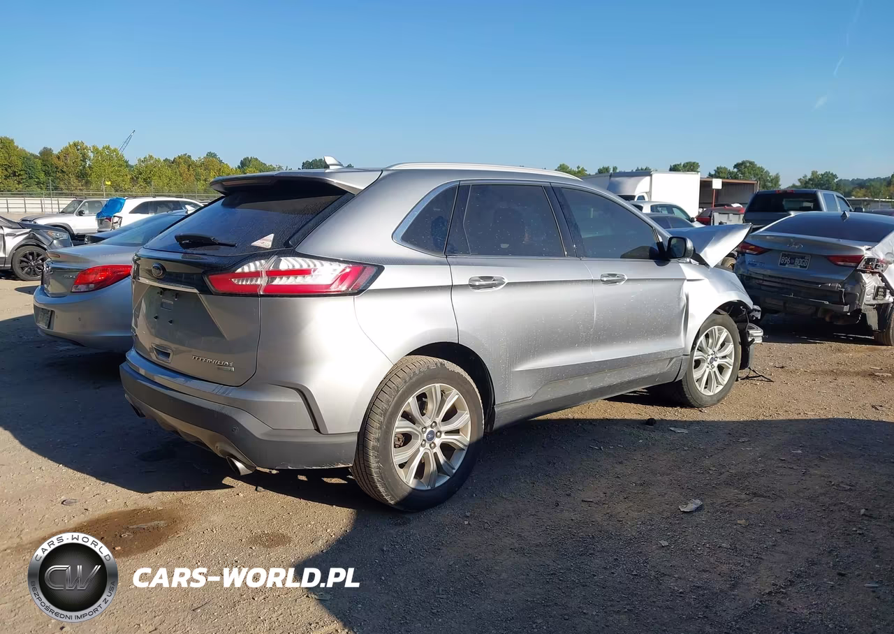 2020 Ford Edge Titanium VIN:2FMPK3K99LBA16072 - 4