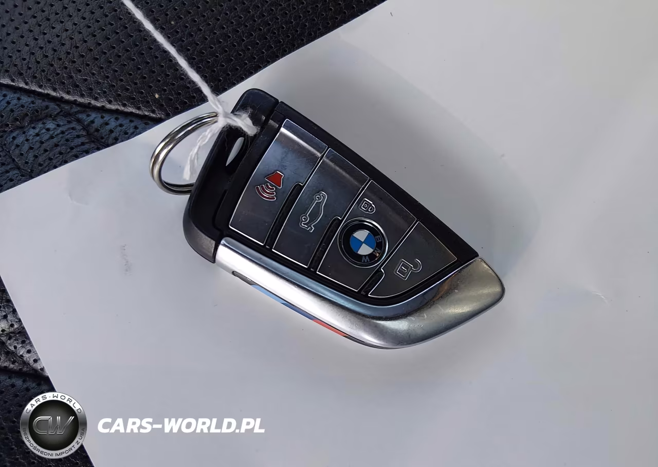 2019 BMW M550I xDrive VIN:WBAJB9C50KB289377 - 11