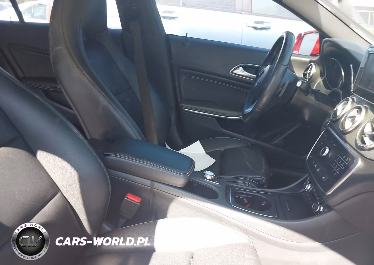 2016 Mercedes-Benz Cla 250 VIN:WDDSJ4EB1GN383943 - 5