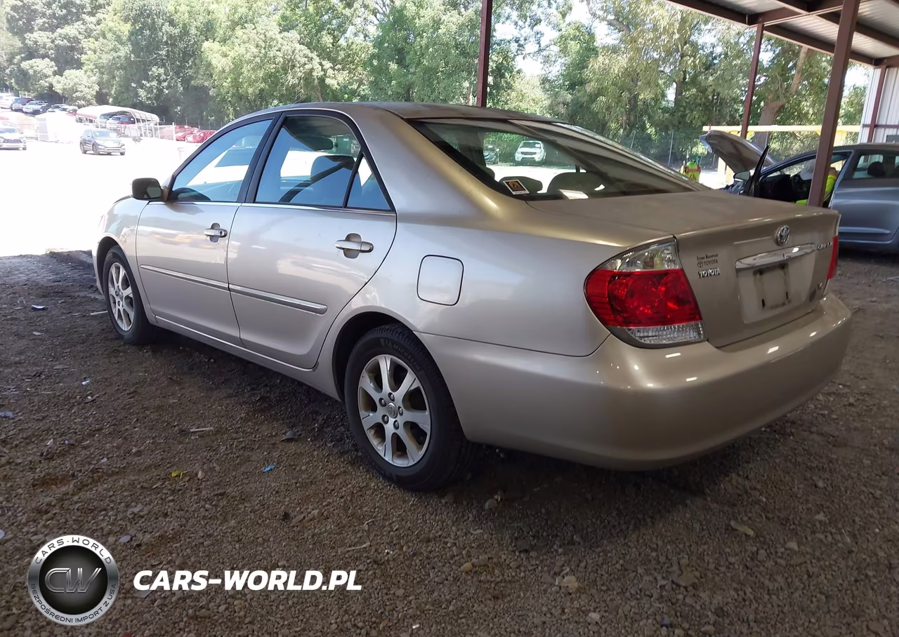 2005 Toyota Camry Xle V6 VIN:JTDBF30K850164937 - 3