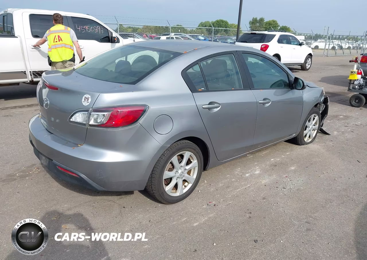2010 Mazda Mazda3 I Touring VIN:JM1BL1SF7A1317874 - 4
