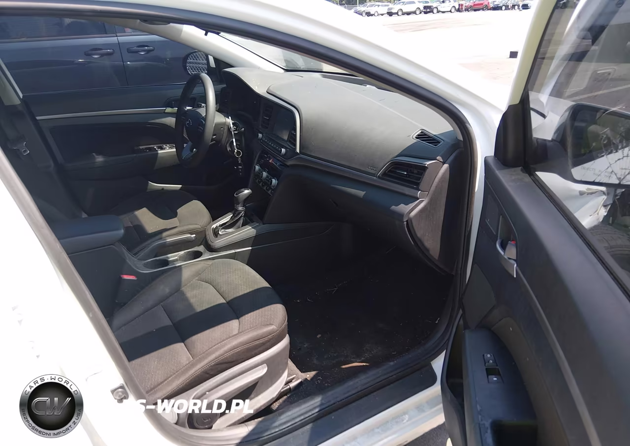 2020 Hyundai Elantra Sel VIN:5NPD84LF2LH573748 - 5