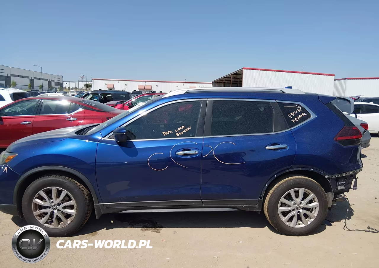 2019 Nissan Rogue S VIN:5N1AT2MT0KC744917 - 14
