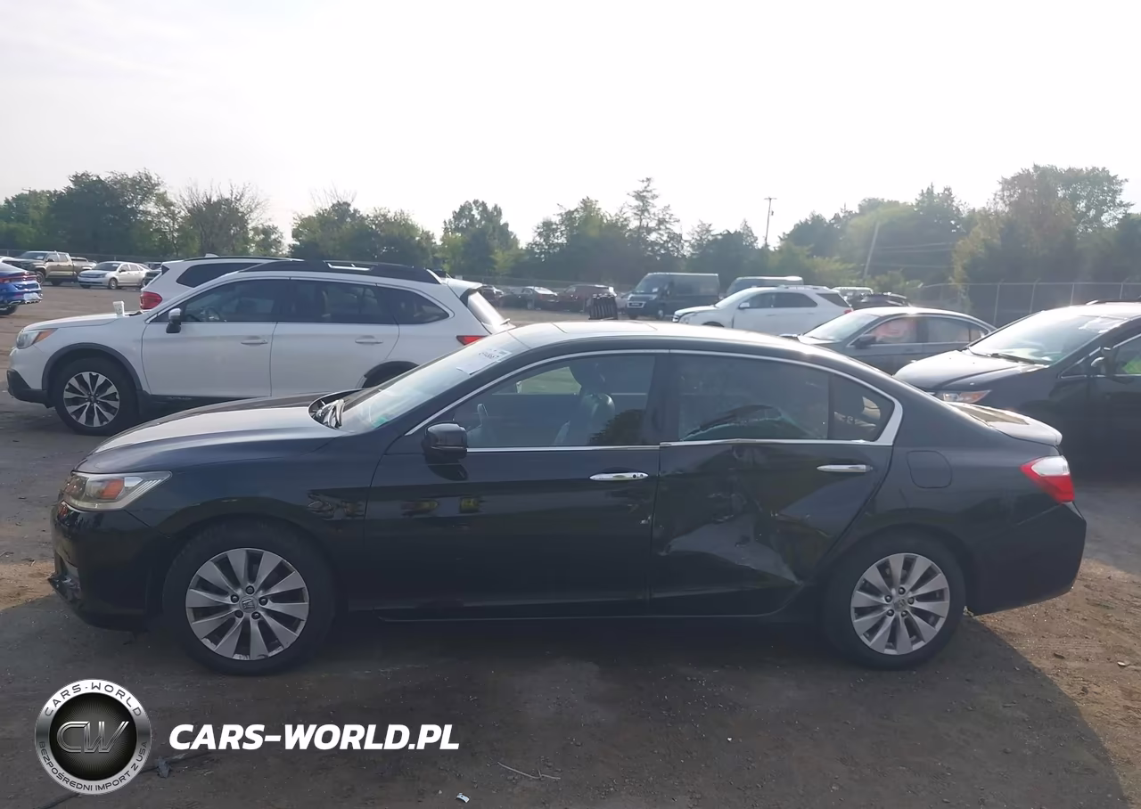 2014 Honda Accord Touring VIN:1HGCR3F95EA017115 - 14
