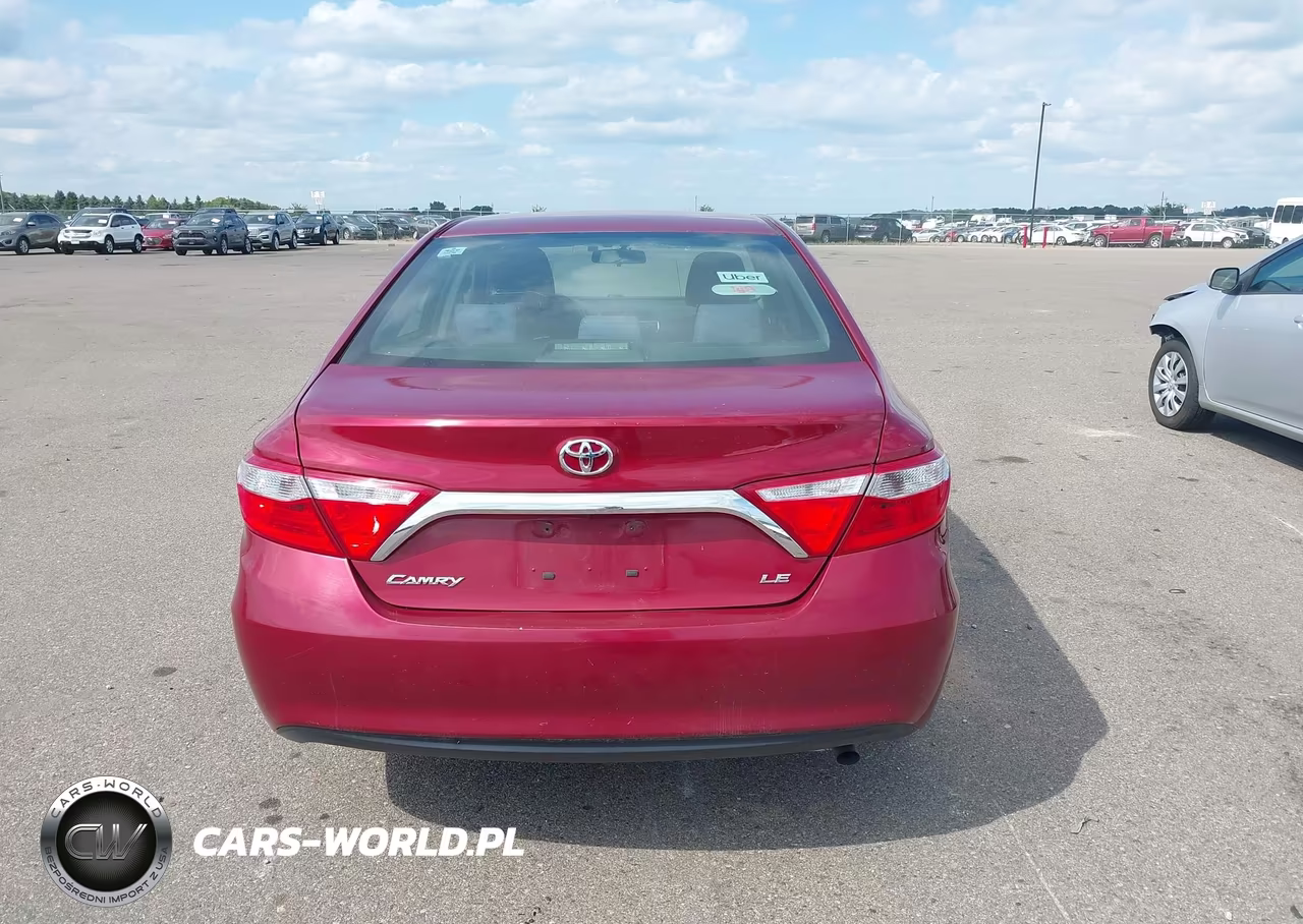 2017 Toyota Camry Le VIN:4T1BF1FK8HU706610 - 17