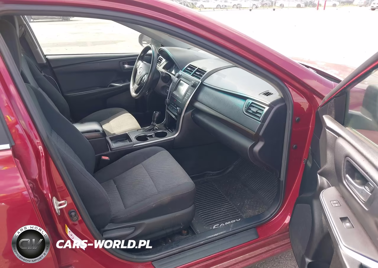 2017 Toyota Camry Le VIN:4T1BF1FK8HU706610 - 5