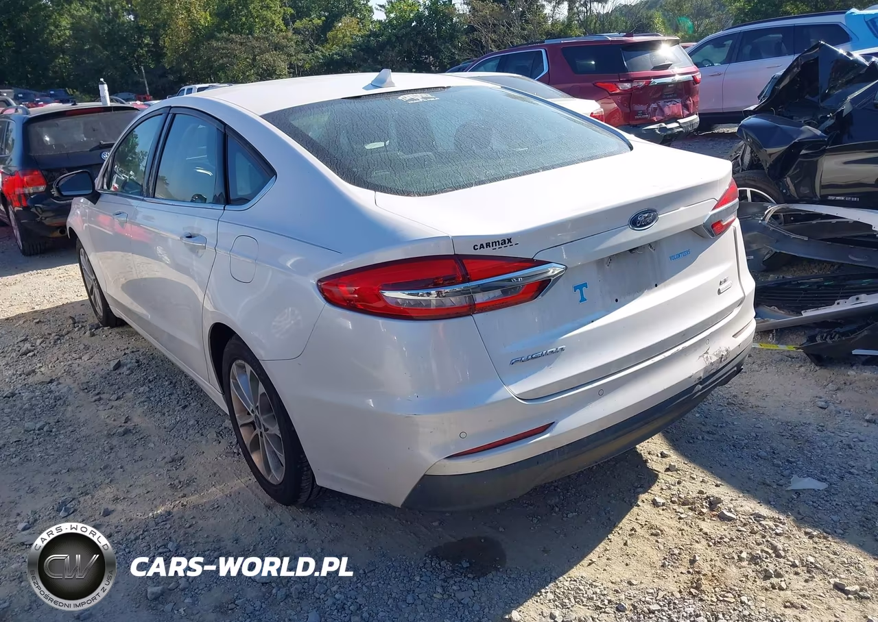 2019 Ford Fusion Se VIN:3FA6P0HD3KR146558 - 3
