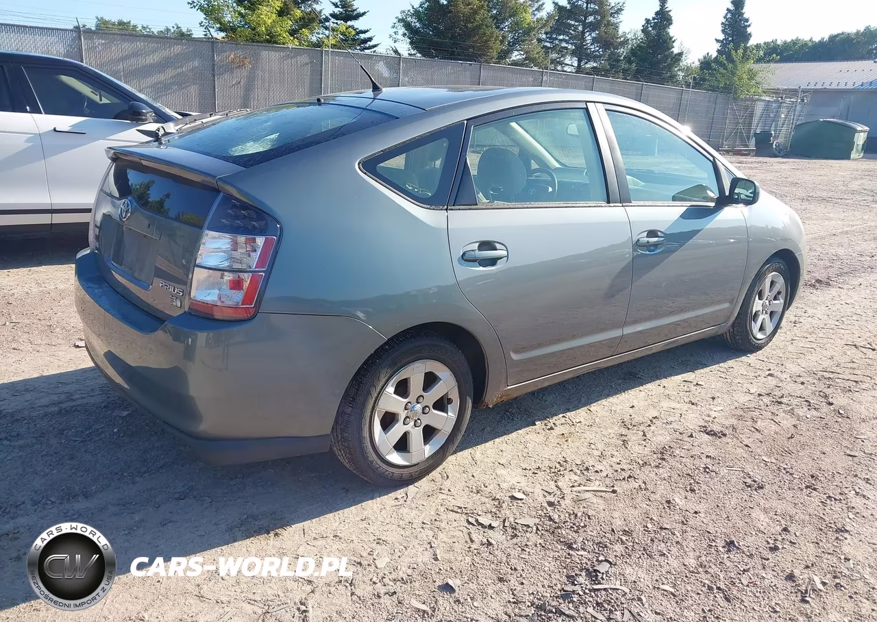 2004 Toyota Prius VIN:JTDKB20U840106705 - 4