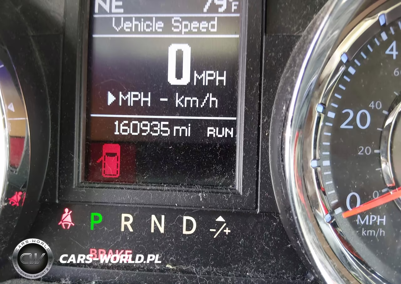 2016 Chrysler Town & Country Touring VIN:2C4RC1BG6GR111876 - 15
