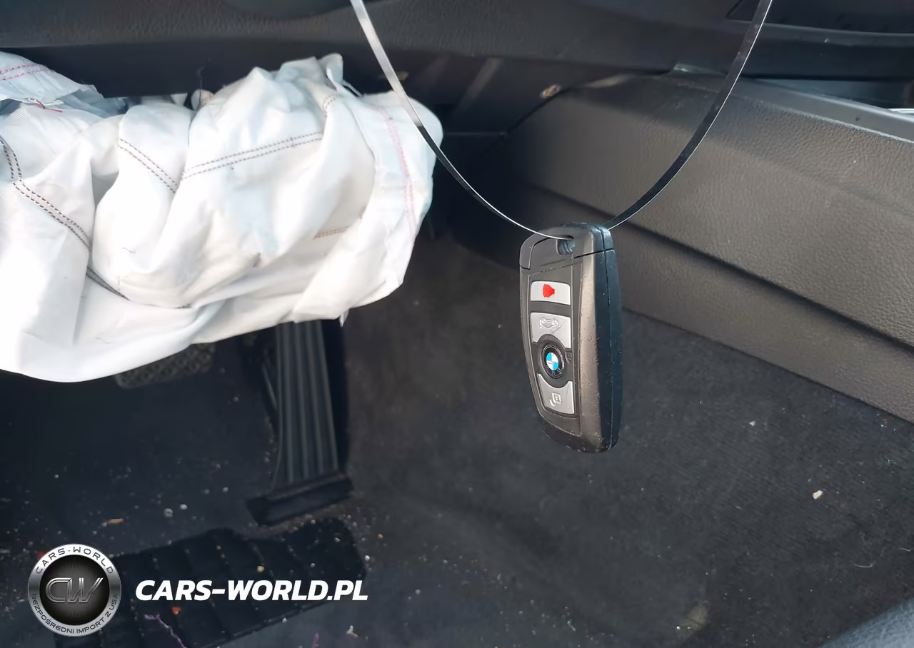 2018 BMW 320I VIN:WBA8E1G5XJNU90119 - 11