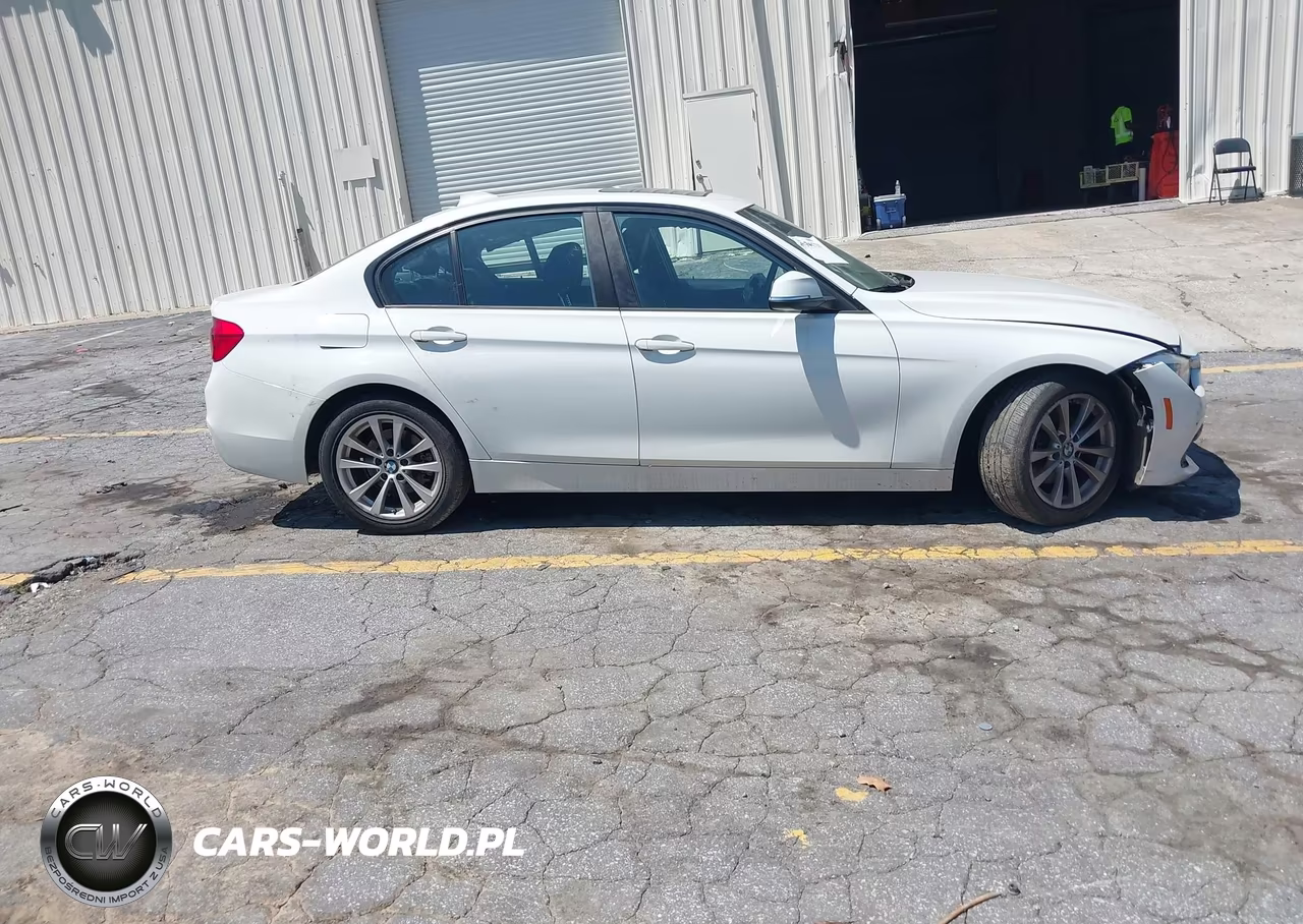 2018 BMW 320I VIN:WBA8E1G5XJNU90119 - 13