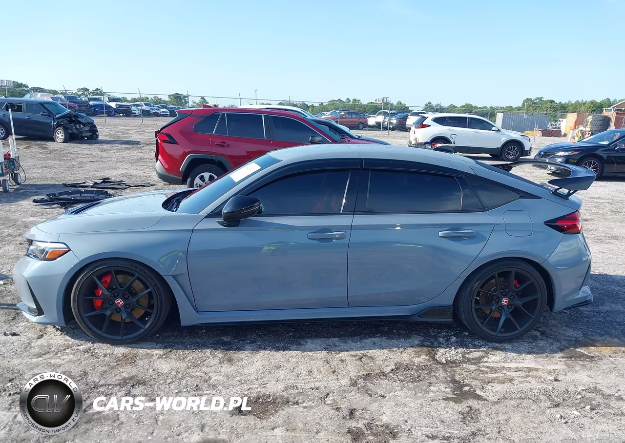 2023 Honda Civic Type R Touring VIN:JHMFL5G40PX001348 - 14