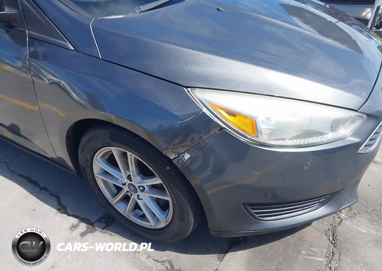 2017 Ford Focus Se VIN:1FADP3K25HL206718 - 6