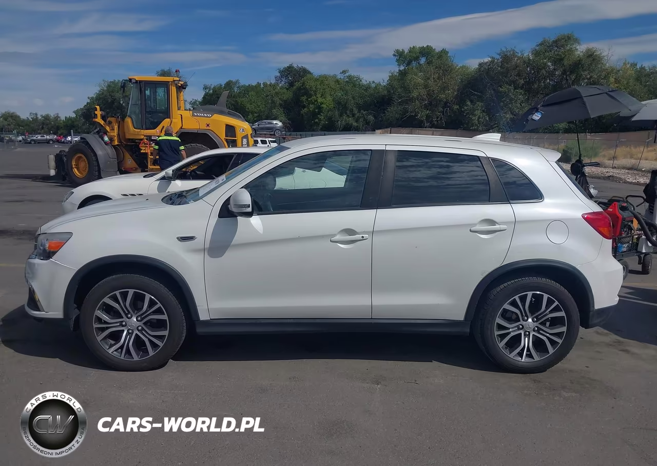 2019 Mitsubishi Outlander Sport 2.0 Es VIN:JA4AP3AU4KU003749 - 14