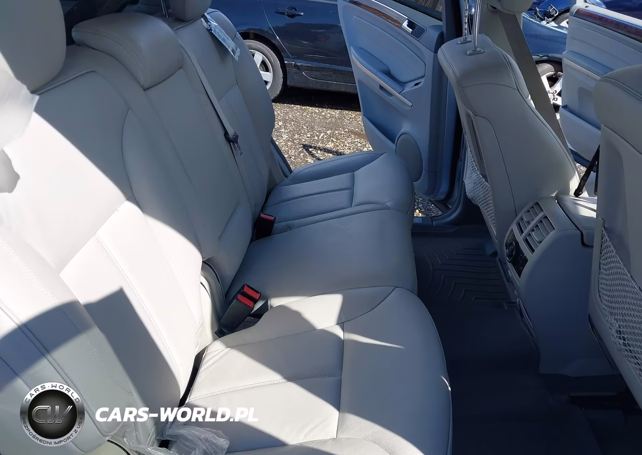 2010 Mercedes-Benz Gl 550 4Matic VIN:4JGBF8GEXAA593851 - 8