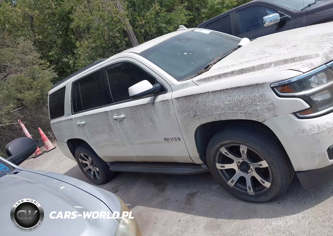 2015 Chevrolet Tahoe Lt VIN:1GNSCBKC2FR520845 - 13