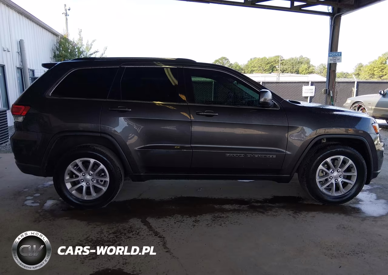 2021 Jeep Grand Cherokee Laredo E 4X2 VIN:1C4RJEAG8MC712158 - 13
