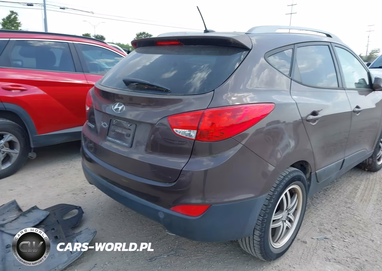 2014 Hyundai Tucson Se VIN:KM8JU3AGXEU827716 - 4