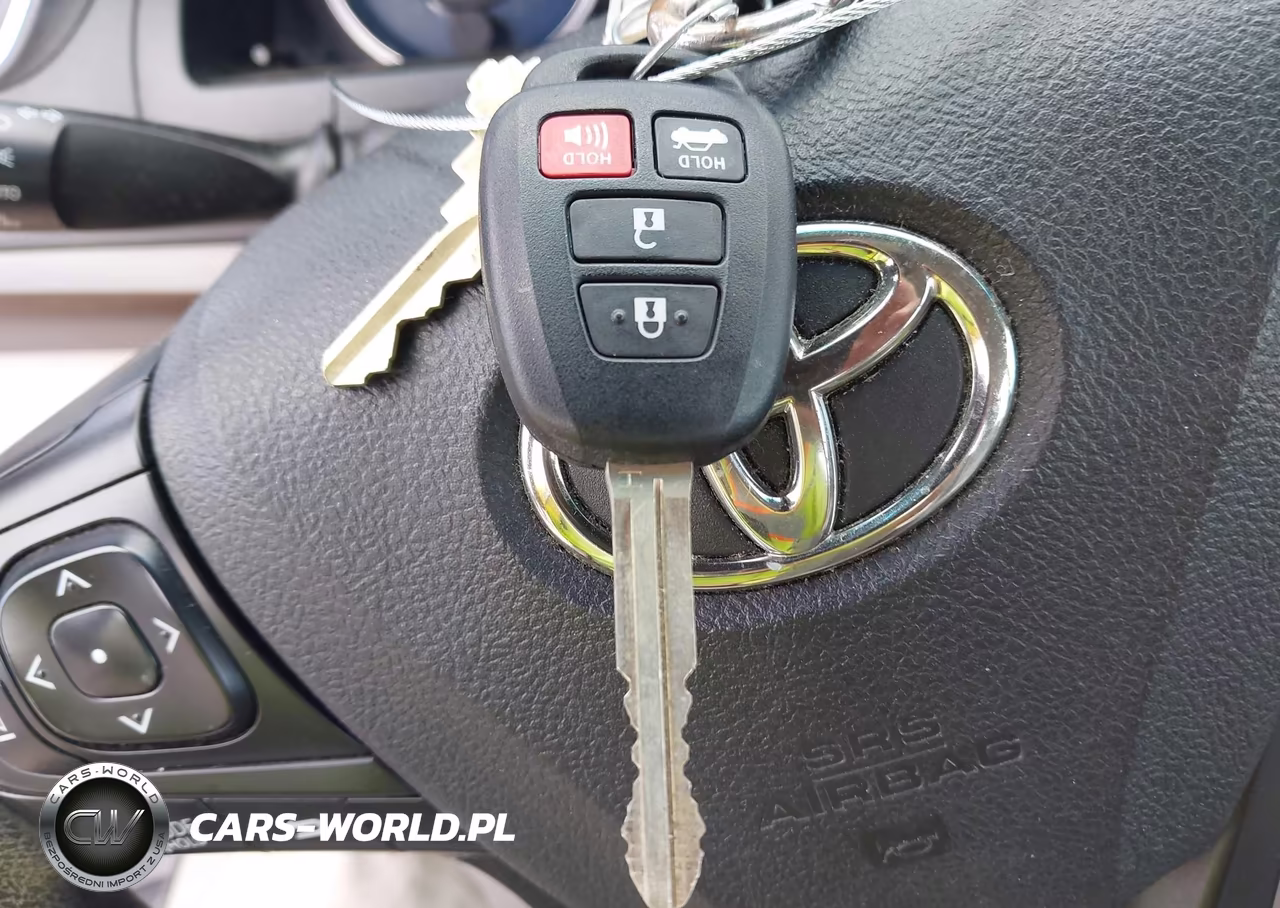 2017 Toyota Camry Le VIN:4T1BF1FK1HU373019 - 11