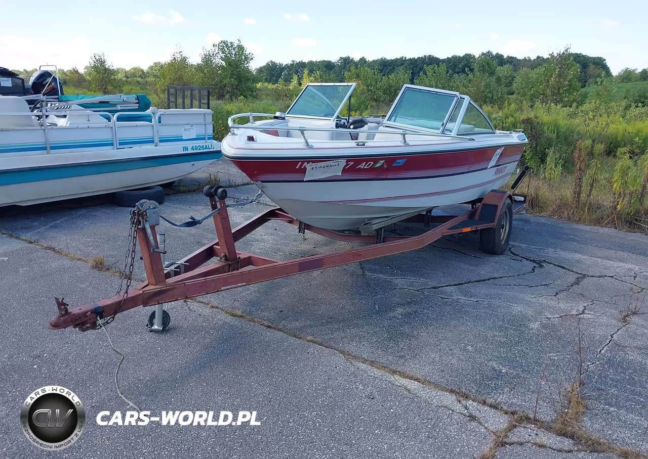 1990 Rinker 16 170 Inboard Moto VIN:00000RNK22857C787 - 2