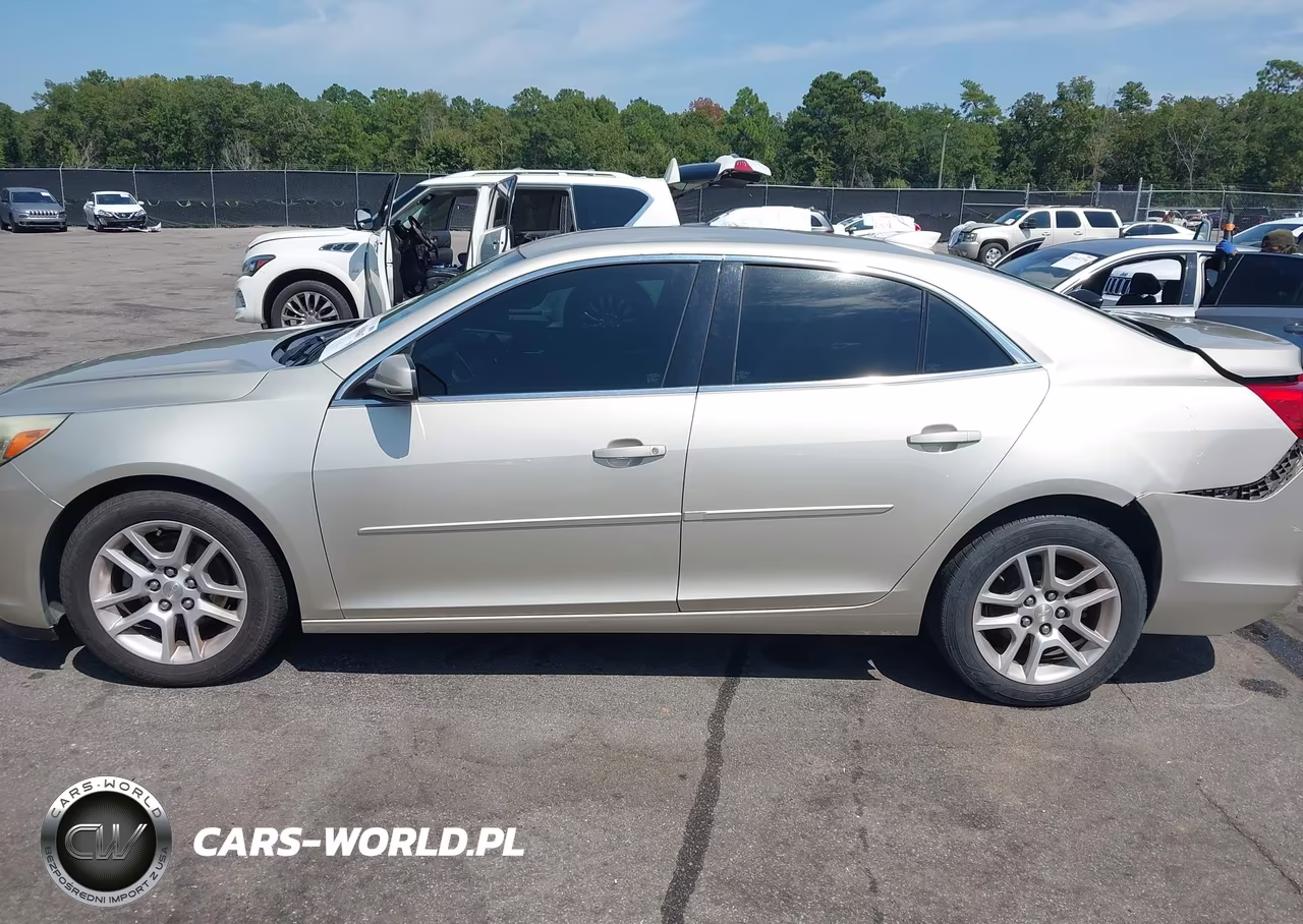 2015 Chevrolet Malibu 1Lt VIN:1G11C5SL9FF241117 - 14
