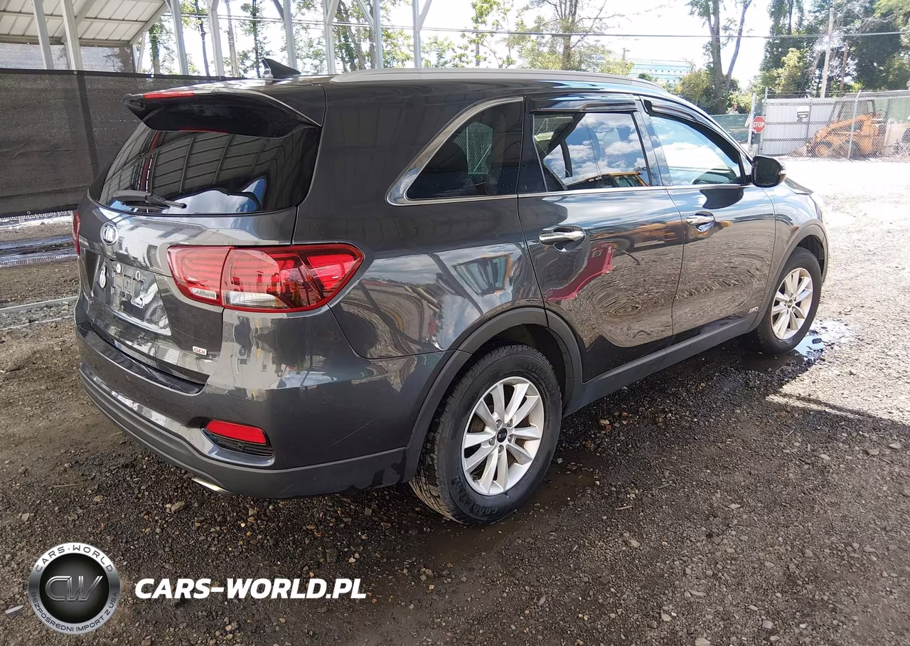 2019 Kia Sorento 2.4L Lx VIN:5XYPGDA34KG437006 - 4