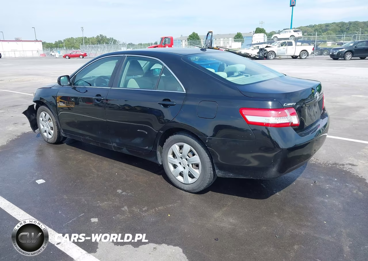 2010 Toyota Camry Le VIN:4T4BF3EK1AR075773 - 3