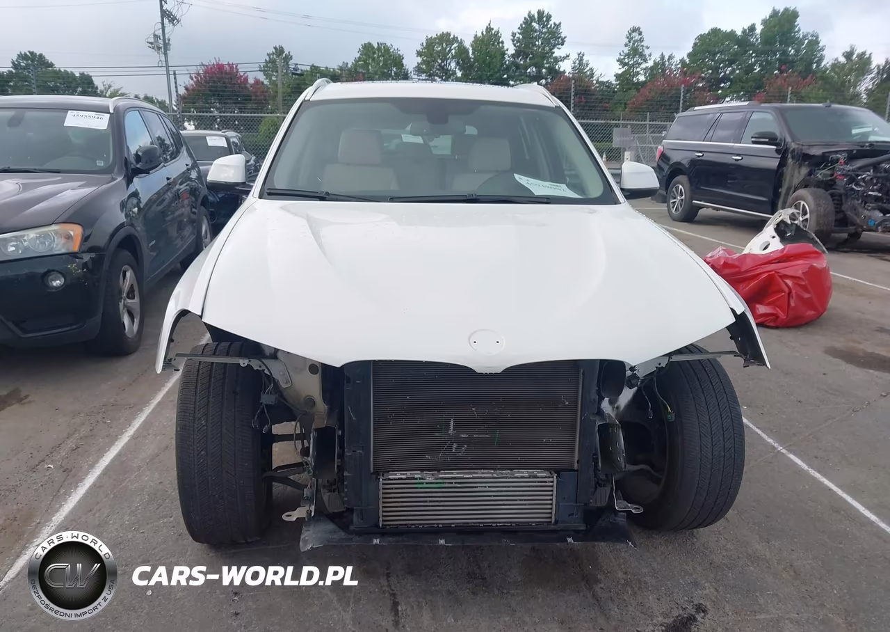 2017 BMW X3 xDrive28I VIN:5UXWX9C57H0T08603 - 13
