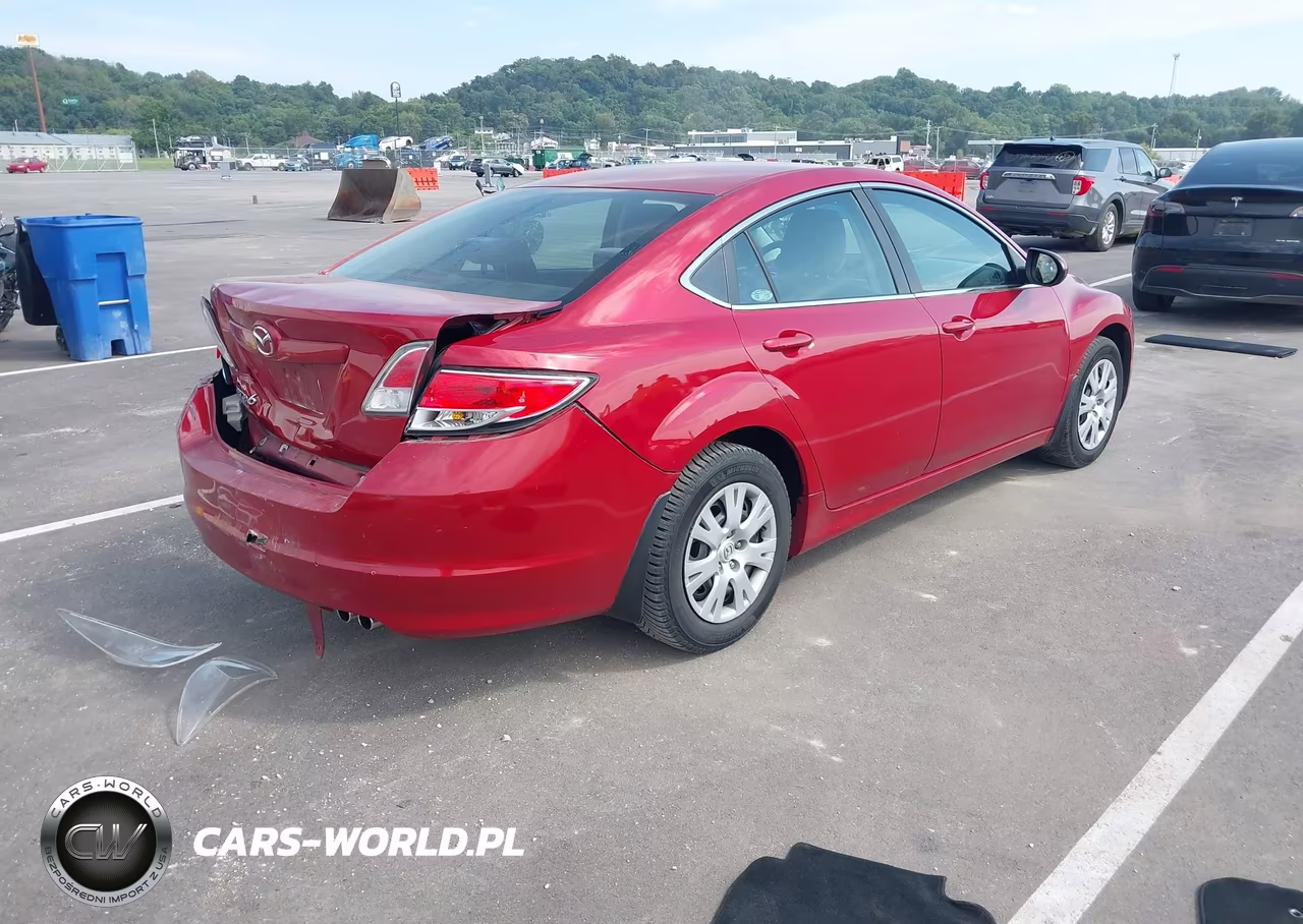 2011 Mazda Mazda6 I Sport VIN:1YVHZ8BH5B5M01926 - 4