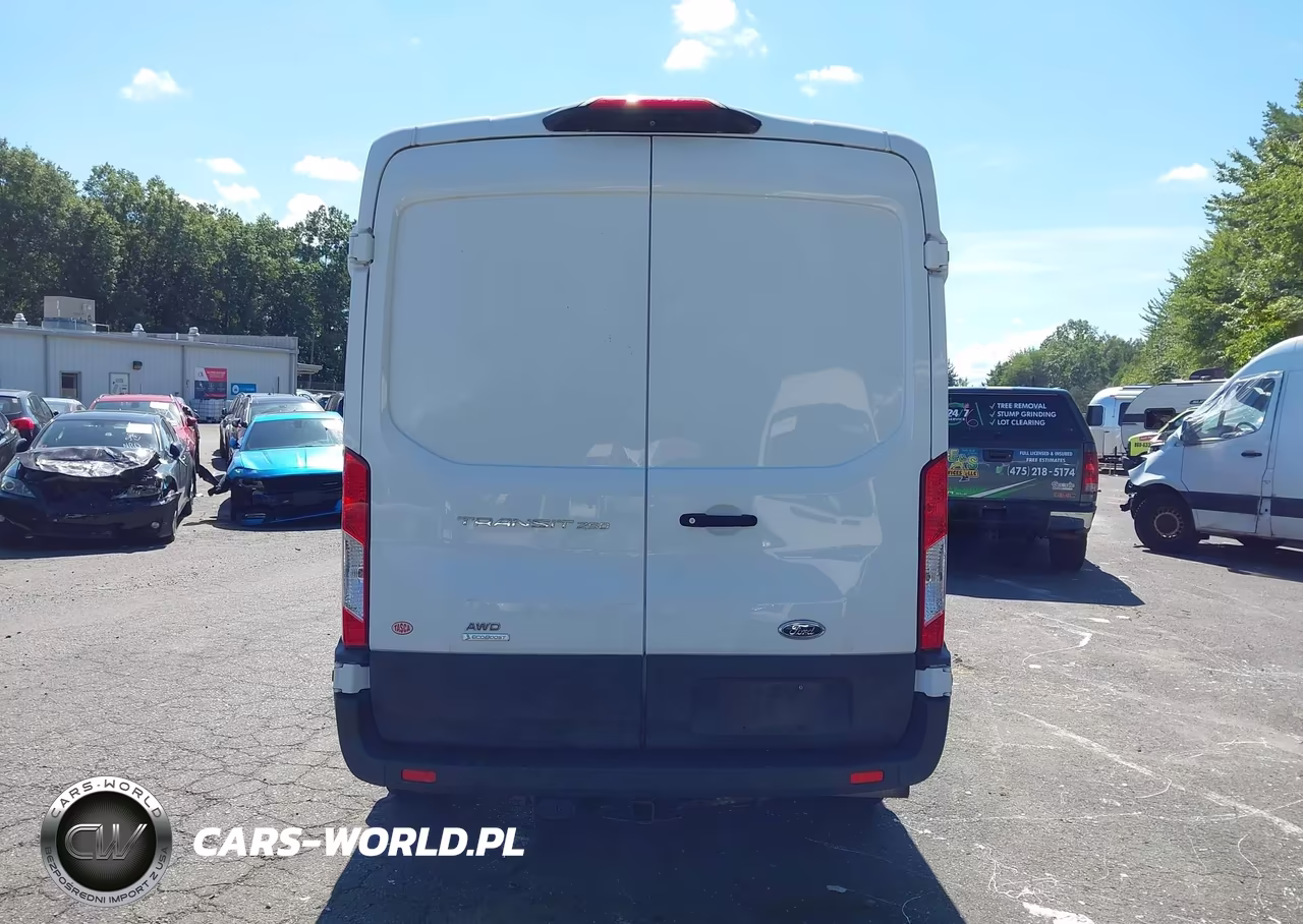 2021 Ford Transit-250 VIN:1FTBR2CG9MKA10328 - 16