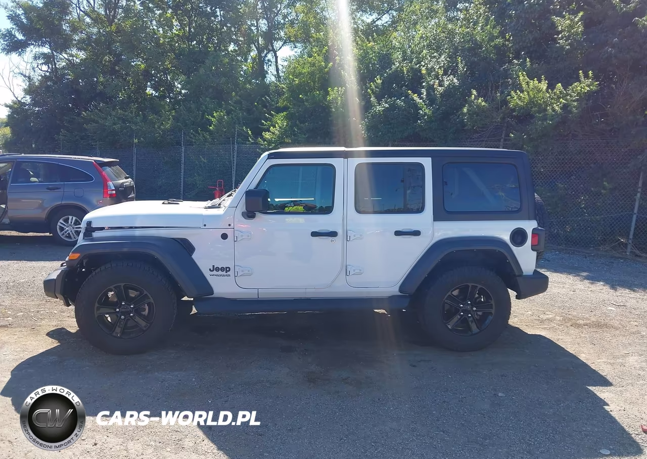 2022 Jeep Wrangler Unlimited Sport Altitude 4X4 VIN:1C4HJXDG5NW226281 - 14
