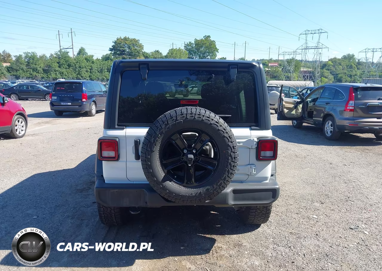 2022 Jeep Wrangler Unlimited Sport Altitude 4X4 VIN:1C4HJXDG5NW226281 - 16