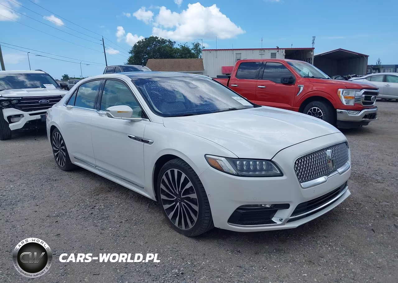 2018 Lincoln Continental Black Label – zdjęcie 1 z 16