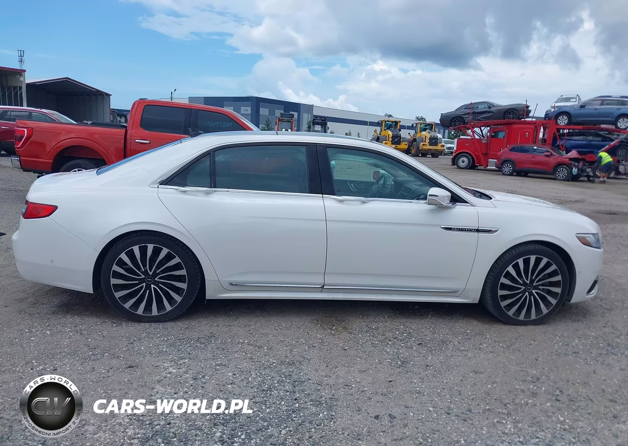2018 Lincoln Continental Black Label VIN:1LN6L9AP1J5600608 - 13