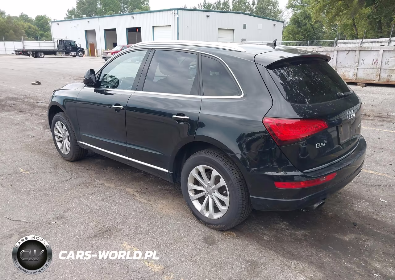 2015 Audi Q5 2.0T Premium VIN:WA1LFAFP1FA130209 - 3