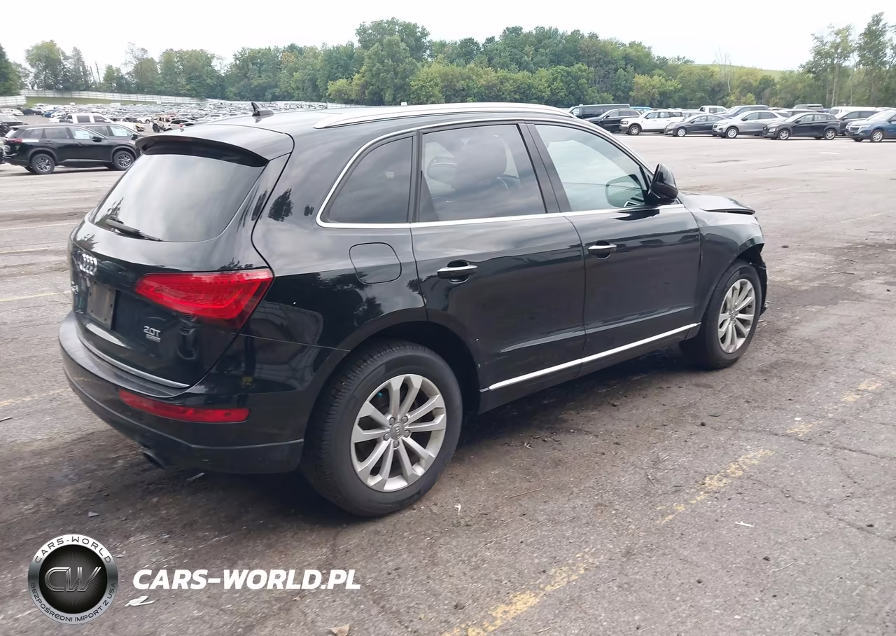 2015 Audi Q5 2.0T Premium VIN:WA1LFAFP1FA130209 - 4