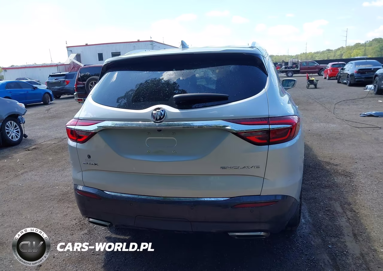 2018 Buick Enclave Essence VIN:5GAERBKW3JJ220951 - 16