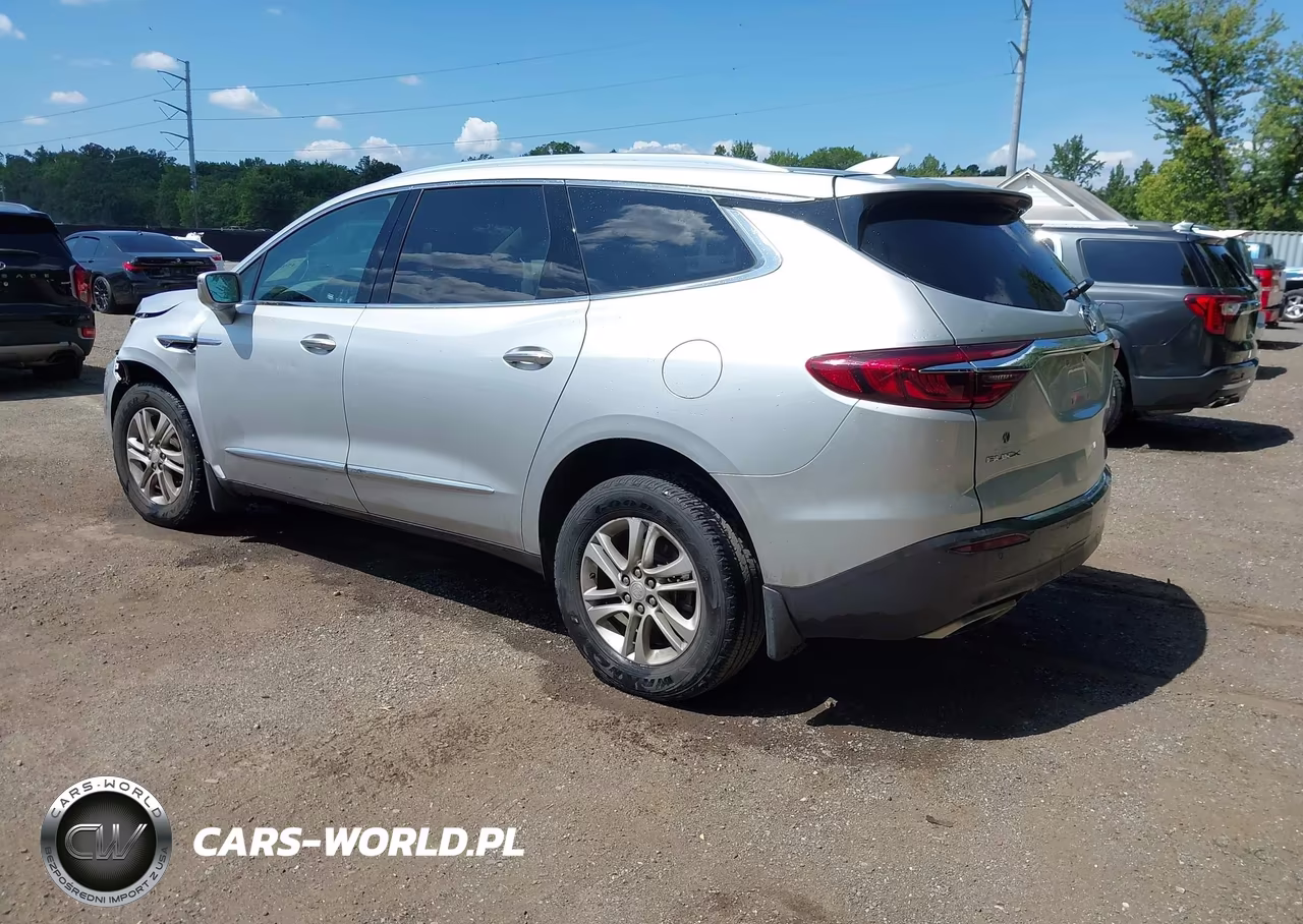 2018 Buick Enclave Essence VIN:5GAERBKW3JJ220951 - 3