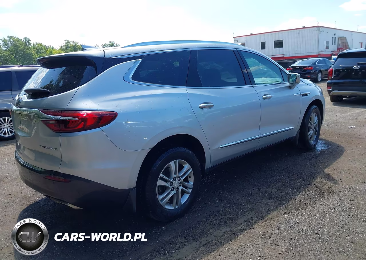 2018 Buick Enclave Essence VIN:5GAERBKW3JJ220951 - 4