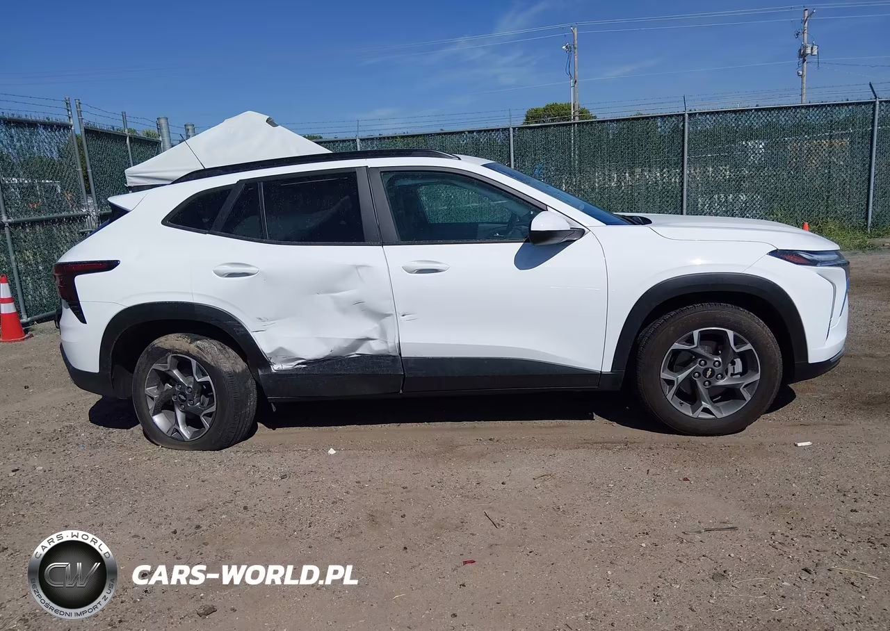 2025 Chevrolet Trax Fwd Lt VIN:KL77LHEP8SC142170 - 13