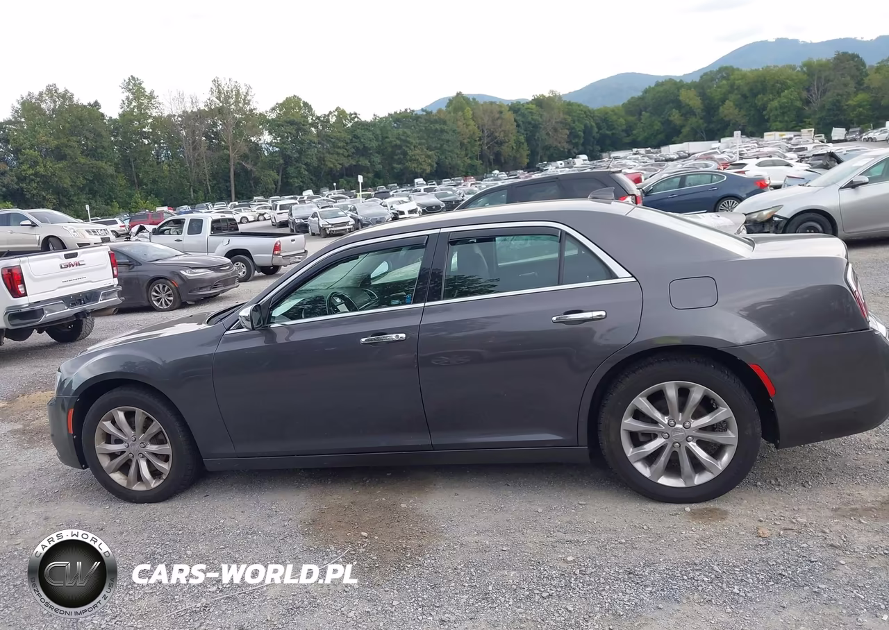 2018 Chrysler 300 Limited Awd VIN:2C3CCAKG4JH151719 - 15